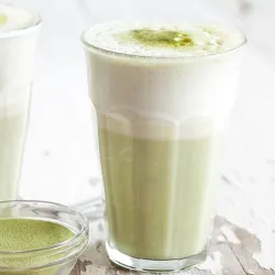 Recipe: Green tea latte (matcha latte)