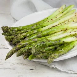 Recipe: Grilled green asparagus