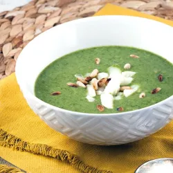 Recipe: Creamy spinach soup