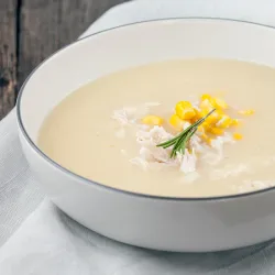 Recipe: Roasted garlic soup with chicken and corn