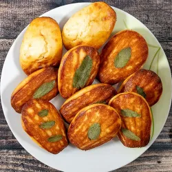 Recipe: Savory madeleines with goat cheese