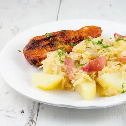Recipe: Summer sauerkraut with wild peaches