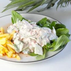 Recipe: Fresh crayfish salad with pineapple chutney