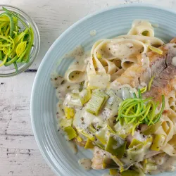 Recipe: Tagliatelle with creamy pesto leeks and cod
