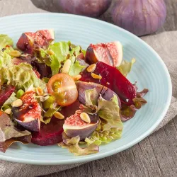 Recipe: Red beet with figs salad