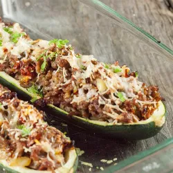 Recipe: Minced meat stuffed zucchini boats