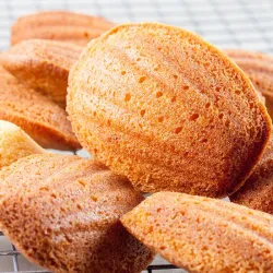 Recipe: Classic French madeleines