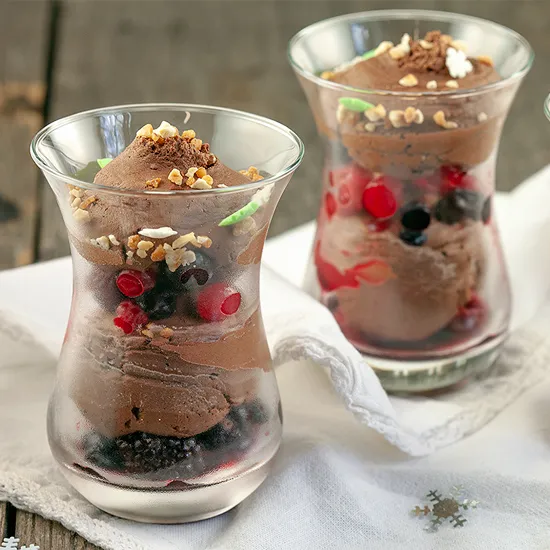 Recipe: Chocolate and red fruit cheesecake