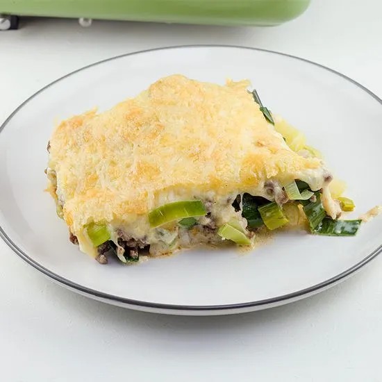 Recipe: Leek, potato and minced beef bake