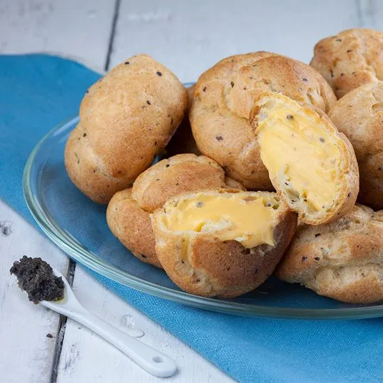 Recipe: Cheesy truffle puffs