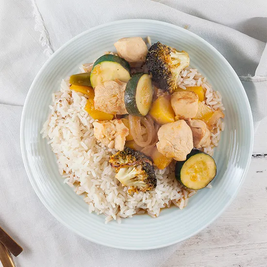 Recipe: Sweet and sour chicken, vegetables and peaches