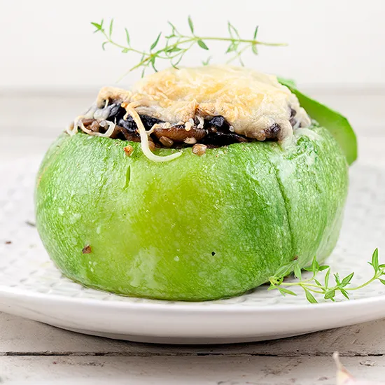 Recipe: Garlic mushrooms stuffed zucchini