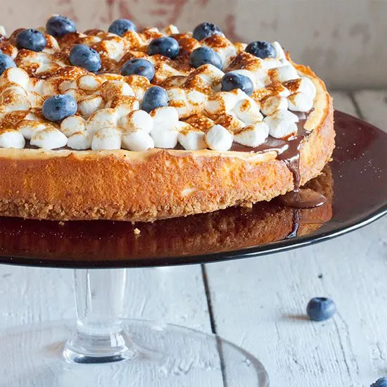 Recipe: Marshmallow and chocolate cheesecake