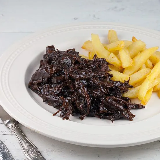 Recipe: Dutch sour meat stew (Limburgs Zoervleisj)
