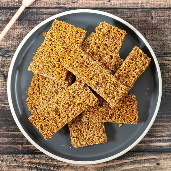 Recipe: Honey-sesame bars