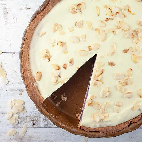 Recipe: Red fruit and almond pie with yuzu mousse