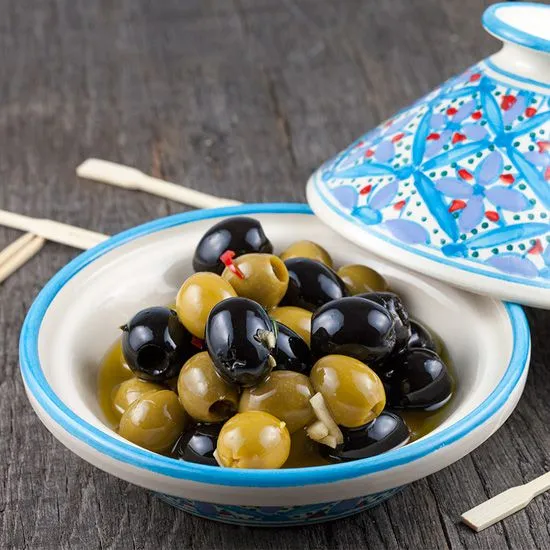 Recipe: Overnight marinated olives