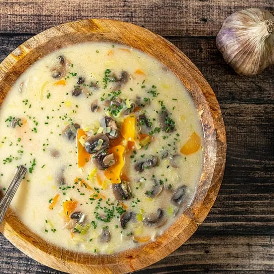 Recipe: Mushroom Soup with Chicken and Leeks