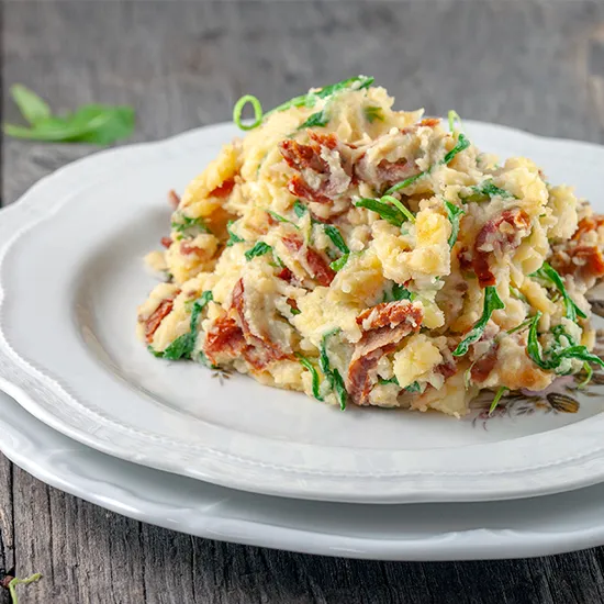Recipe: Arugula and sun-dried tomato mash a.k.a. Dutch rucola stamppot