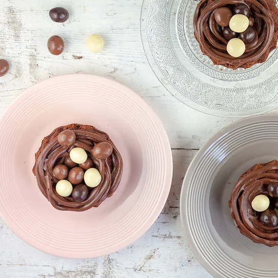 Recipe: Chocolate Easter nests
