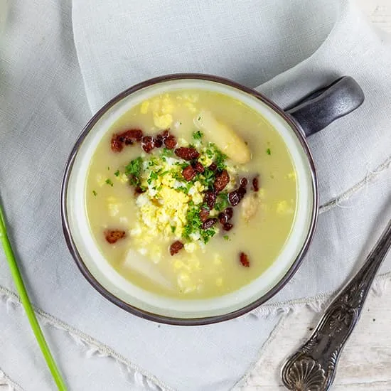 Recipe: Asparagus soup with bacon