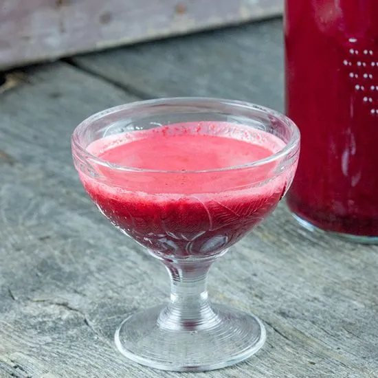 Recipe: Beetroot, apple and carrot juice