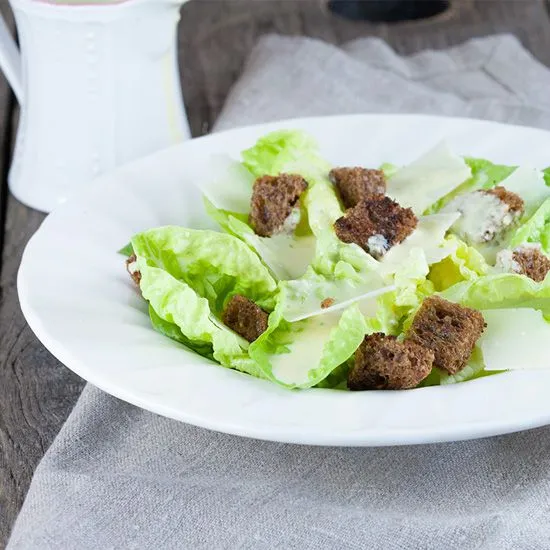 Recipe: Classic caesar salad