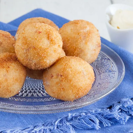 Recipe: Dutch deep-fried bitterballen with cheese and ham