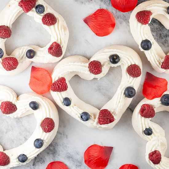 Recipe: Valentine's pavlovas with red fruits
