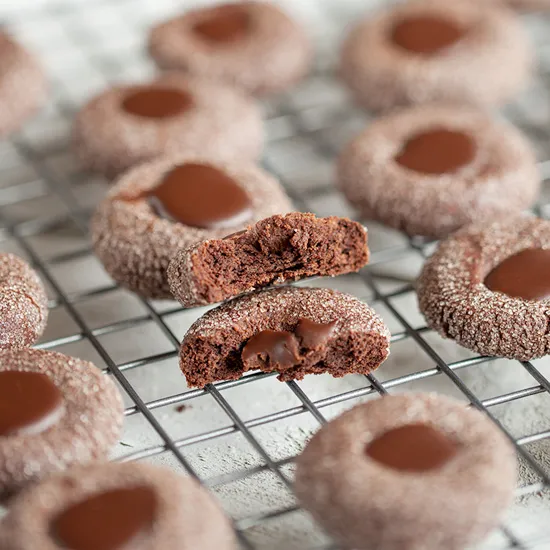Recipe: Chocolate thumbprint cookies