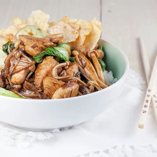 Recipe: Shimeji, enoki and chicken stir fry with pandan rice