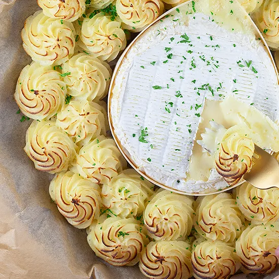 Recipe: Oven baked camembert with pommes duchesse