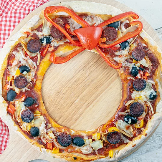 Recipe: Holiday wreath pizza