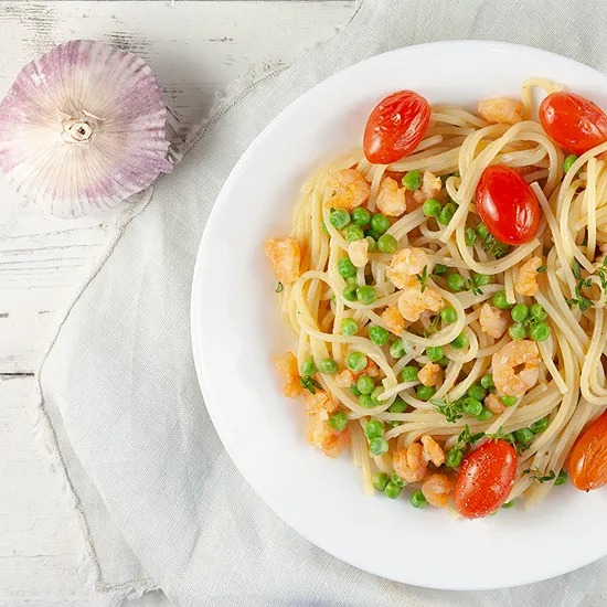 Recipe: Shrimp and peas spaghetti