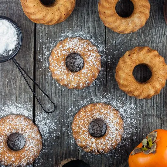 Recipe: Mini kaki bundt cakes