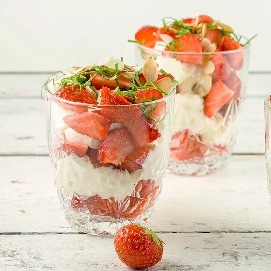 Recipe: Strawberry mascarpone dessert