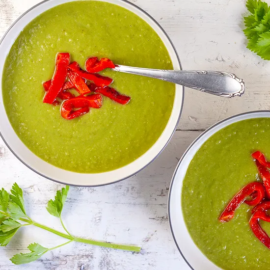 Recipe: Pea soup with roasted red pepper