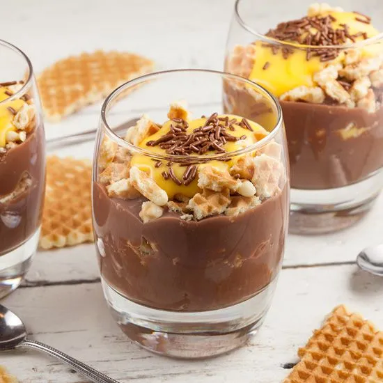 Recipe: Eggnog, waffles and chocolate dessert