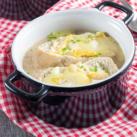 Recipe: Cheesy cauliflower soup