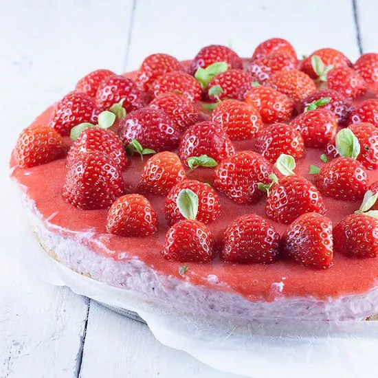 Recipe: Dutch strawberry quark tart