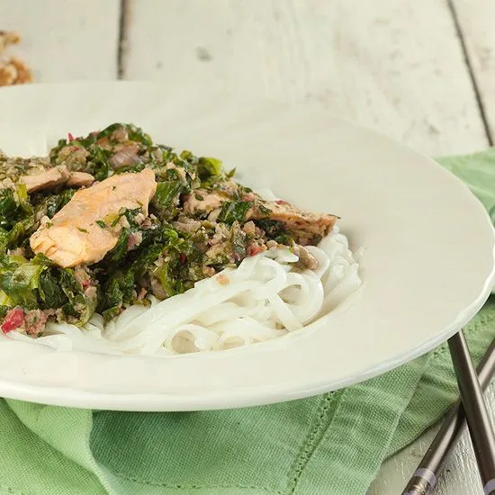 Recipe: Salmon with escarole and rice noodles