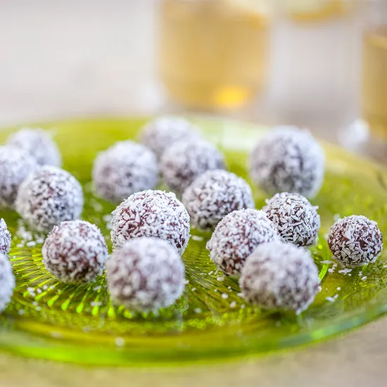 Recipe: Sugar free coconut truffles