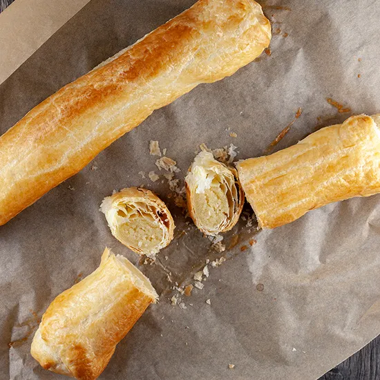 Recipe: Dutch almond paste-filled pastry log aka amandelstaaf