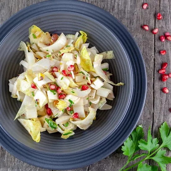 Recipe: Chicory salad with pomegranate