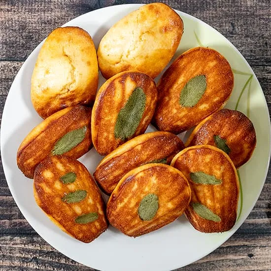 Recipe: Savory madeleines with goat cheese