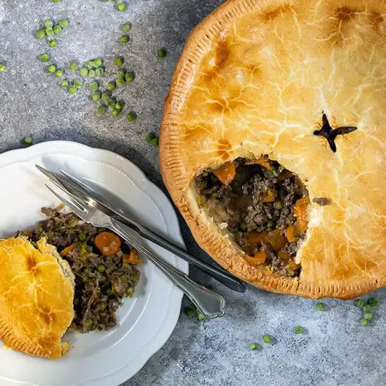 Recipe: Traditional British meat pie