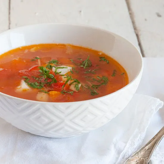 Recipe: Traditional Romanian chicken noodle soup
