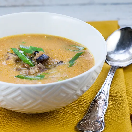 Recipe: Coconut-curry chicken soup