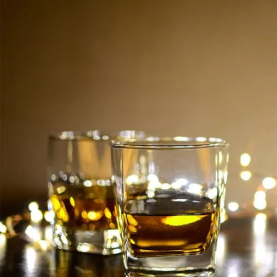 Why a 12-Year-Old Whisky Gift Set Makes a Thoughtful Gift for Any Occasion