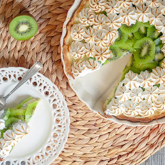 Recipe: Kiwi meringue pie